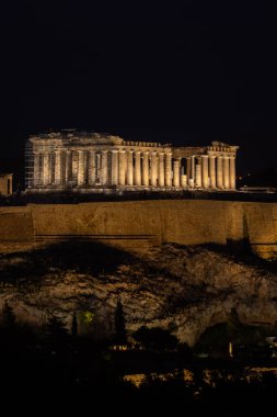 Parthenon ve Akropolis, Atina ve Yunanistan 'ın güzel gece manzarası