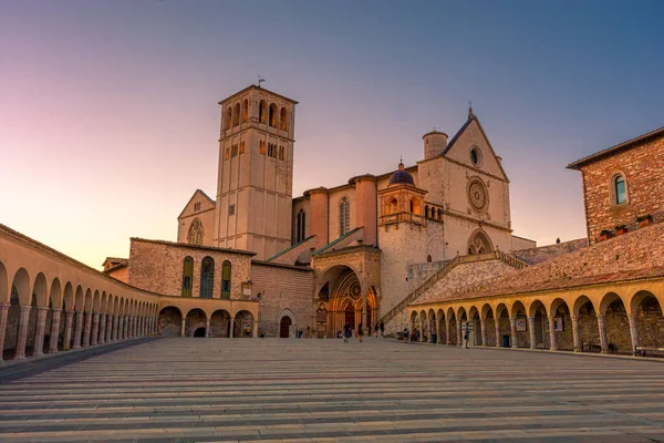 Assisi Italien Augusti 2021 Solnedgång Över San Francescos Basilika Viktigaste — Stockfoto