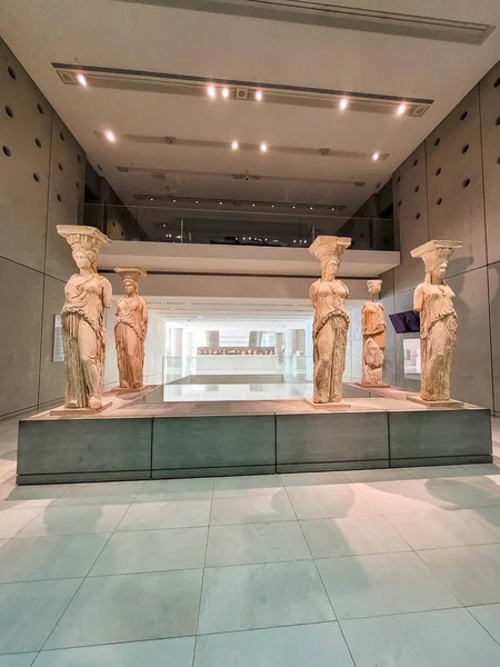 Atenas Grécia Dezembro 2021 Estátuas Cariátides Originais Interior Moderno Museu — Fotografia de Stock
