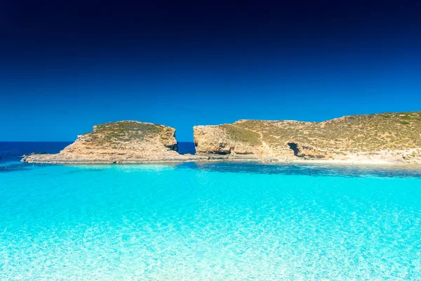 Increíble Agua Cristalina Laguna Azul Isla Comino Malta — Foto de Stock