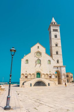 TRANI, İtalya, 10 AĞUSTOS 2021 Trani Katedrali