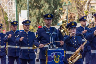 ATİNA, GREECE, 12 ARALIK 2021: Yunan parlamentosunda geleneksel muhafız değişimi töreni