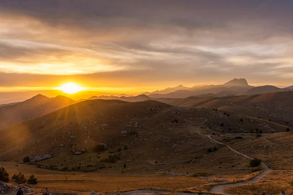 Solnedgang Gran Sasso Nasjonalpark Abruzzo Italia – stockfoto