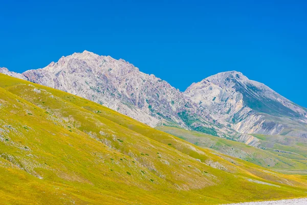 Gyönyörű Táj Gran Sasso Nemzeti Park Campo Imperatore Abruzzo Olaszország — Stock Fotó