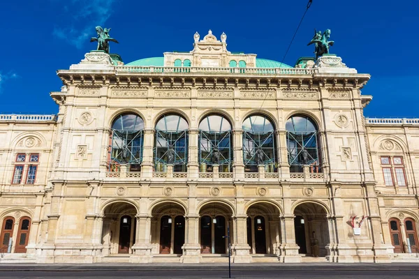 Facade Vienna Opera House Austria — Zdjęcie stockowe