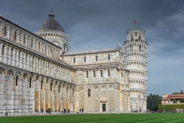 Pisa Talya Nisan 2022 Katedral Eğik Kule Manzarası — Stok fotoğraf