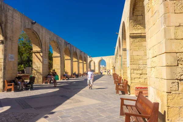 Valletta, Malta, 22 Mayıs 2022: Üst Barrakka bahçelerinin manzarası