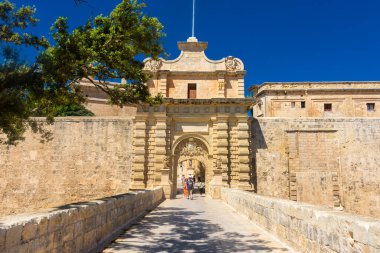 Mdina, Malta, 21 Mayıs 2022: Tarihi Medine şehir merkezinin kapısı