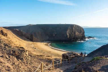 Papagayo Sahili, Lanzarote, İspanya, 21 Mart 2022: Güney Lanzarote 'deki ünlü kumsal manzarası