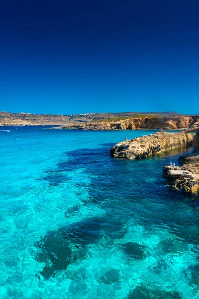 Comino Malta May 2022 Tourists Swimming Crystal Clear Water Blue — Foto Stock