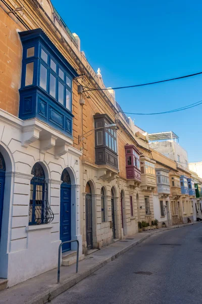 Typische Maltese Kleurrijke Balkons Een Straat Van Sliema Malta — Stockfoto