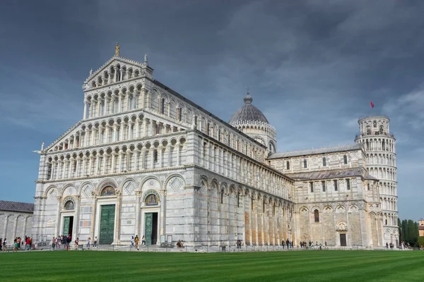 Pisa Talya Nisan 2022 Katedral Eğik Kule Manzarası — Stok fotoğraf