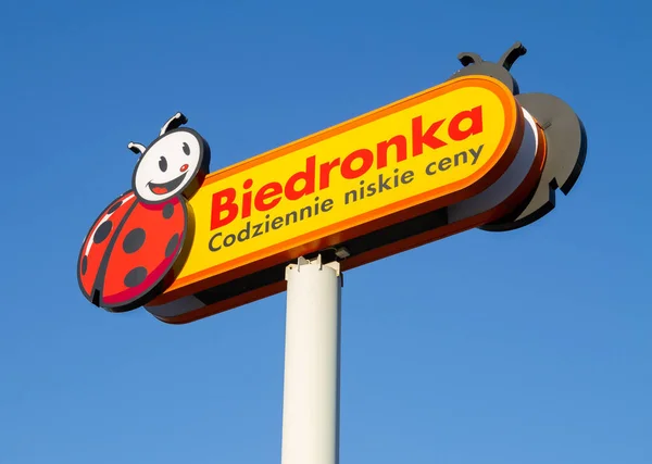 Krakow Polonya Mart 2022 Biedronka Süpermarket Logosu Polonya Indirim Mağazaları — Stok fotoğraf