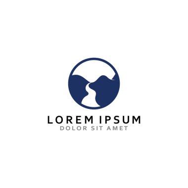 Nehirlerin, derelerin, nehirlerin ve derelerin logoları. Nehir logosu dağların kombinasyonu ve vektör konsept tasarımlı tarım arazisi.