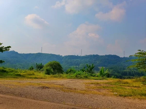 Tiga Menara Atas Bukit — Stok Foto