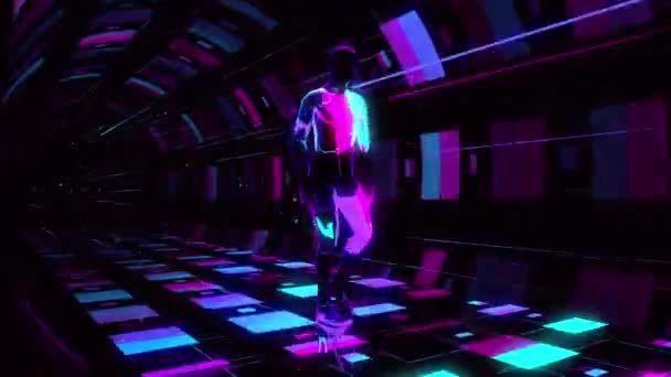 Hombre Del Espacio Caminando Túnel Azul Púrpura — Vídeos de Stock