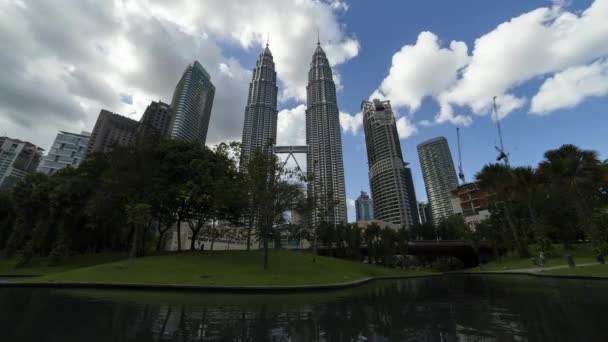 Modern City Park Kuala Lumpur Towers Rising High — Stock Video