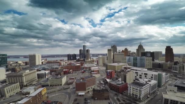 Aerial View Downtown Detroit Early Spring Season Clear Day — Stock Video