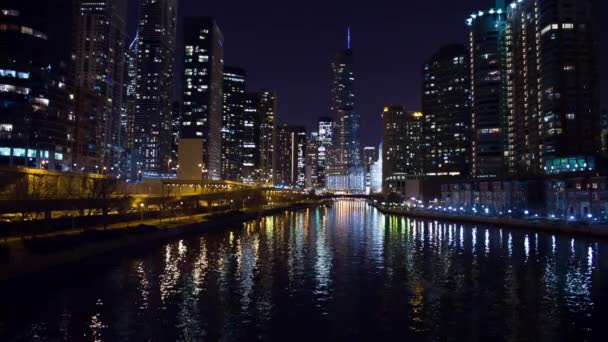 Chicago River Trump Tower Night — Stock Video