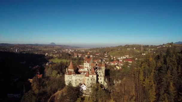 Vue Sur Château Dracula Par Jour Automne Lumineux Juste Dessus — Video