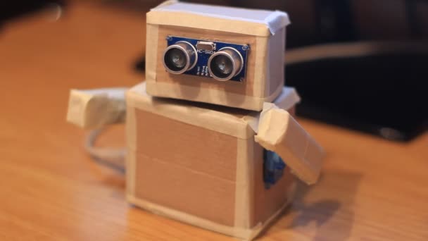 Diy Cardboard Paper Robot — Stockvideo