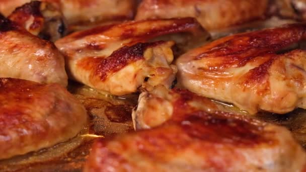 Ζεστό Τηγανιτό Ορεκτικό Φτερούγες Κοτόπουλου Υψηλής Ποιότητας Πλάνα — Αρχείο Βίντεο
