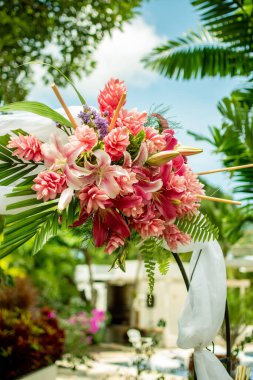 Yabani otları temizlemek için dekoratif bir buket. Yüksek kalite fotoğraf