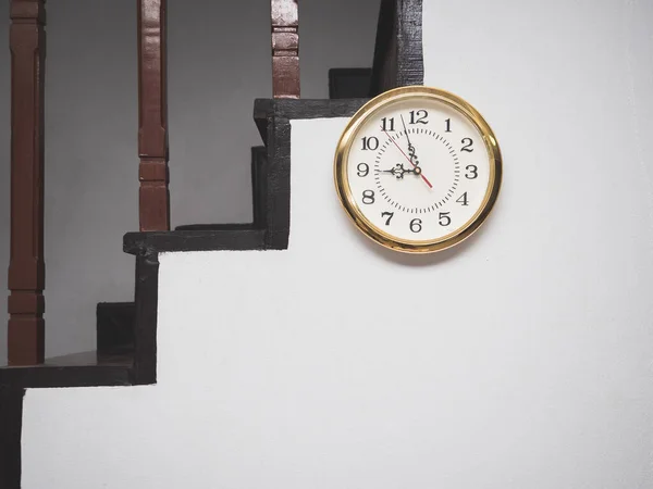 Relógio Analógico Parede Casa Com Leitor — Fotografia de Stock