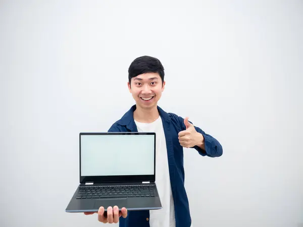 Asian Cheerful Man Show Laptop White Screen Hand Thumb Looking — Zdjęcie stockowe