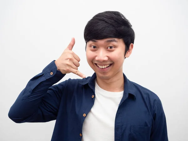 Alegre Homem Feliz Sorriso Rosto Gesto Mão Chamada Móvel Retrato — Fotografia de Stock