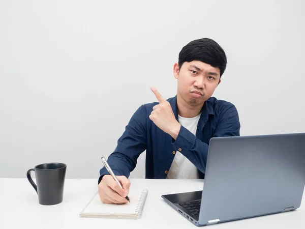 Asian Man Working Workplace Feeling Bored Andpoint Finger Copy Space — Stock fotografie