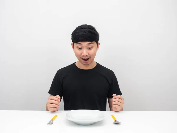 Man Feeling Amazed Looking Dish Cutlery Table — Fotografia de Stock