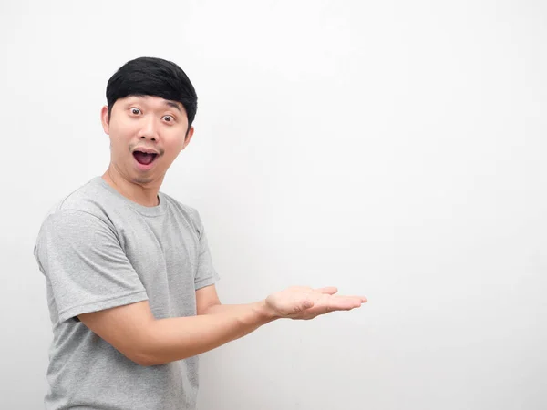 Asian Man Show Empty Hand Product Concept Copy Space — Stock fotografie
