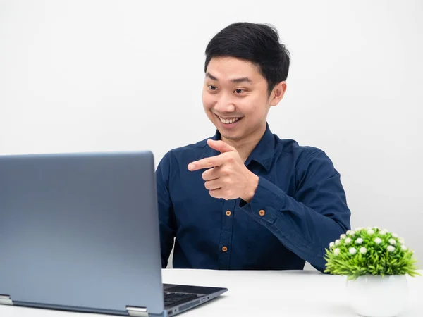 Businessman Point Finger Laptop Table Explain Job Work Home Concept — Zdjęcie stockowe