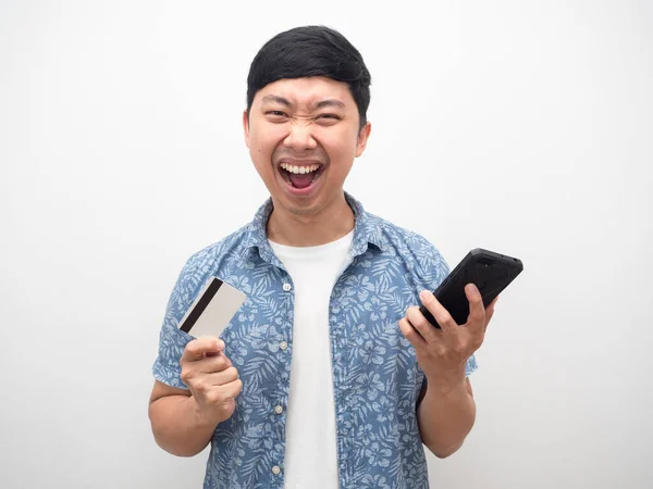 Man Gesture Very Happy Get Credit Card Holding Mobile Phone — ストック写真