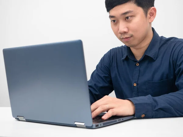 Man Sitting Office Workplace Using Laptop Working — Stock fotografie