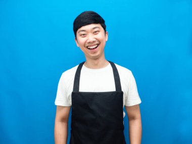 Portre şefi mutlu, neşeli, neşeli, mavi arka plan.