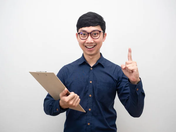 Man Wearing Glasses Holding Clipboard Backpak Gesture Get Ideas Finger — Stock fotografie