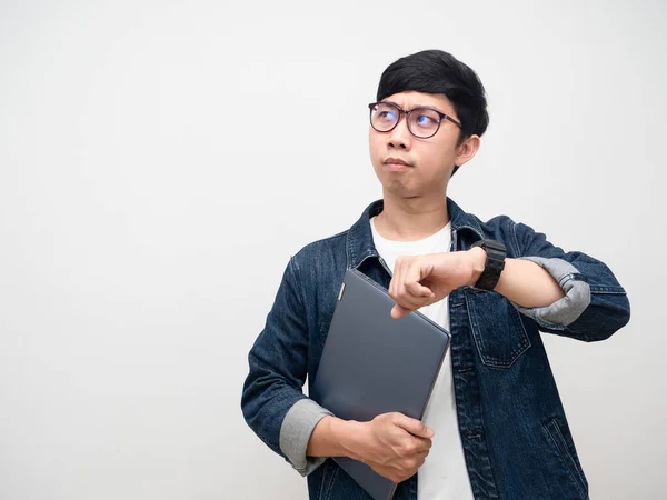 Man Jeans Shirt Laptop Show Watch Serious Looking Copy Space — Stockfoto