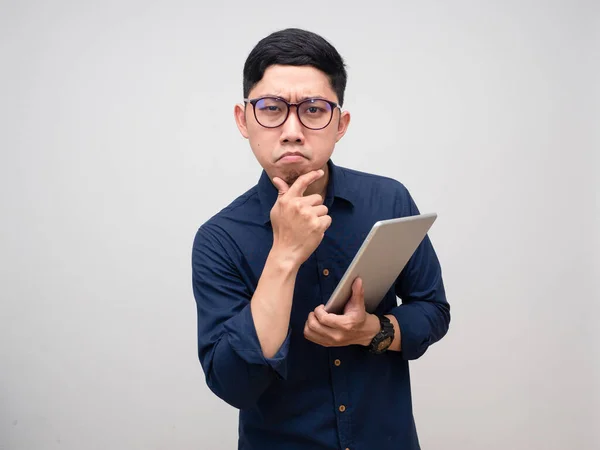 Man Wearing Glasses Holding Tablet Gesture Hesitate Work Isolated — ストック写真