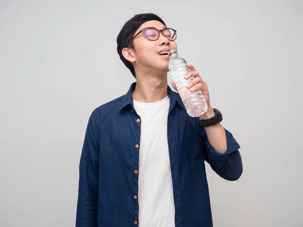 Young Asian Man Wear Glasses Drinking Water Isolated — Photo