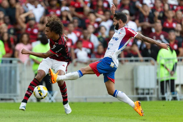 Flamengo 'dan Willian Arao, Brasileirao Serie A 2022' nin bir parçası olarak Brezilya 'nın Rio de Janeiro kentindeki Maracana Stadyumu' nda oynanan maçta, Flamengo ile Fortaleza arasında oynanmıştır. Bu oyun, Brasileirao Se 'nin 38 raundunun üçüncüsü için geçerlidir.