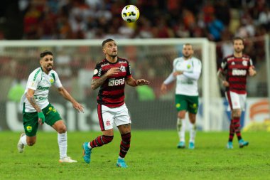Flamengo 'dan Giorgian de Arrascaeta, Brezilya' nın başkenti Rio de Janeiro 'da 15 Haziran 2022' de Brasileirao Serie A 2022 'de oynanan karşılaşma sırasında.
