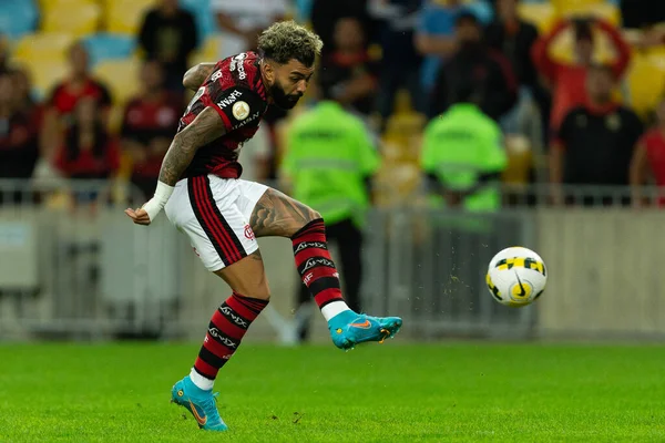 Flamengo 'dan Gabriel Barbosa, Brasileirao Serie A 2022' nin bir parçası olarak Brezilya 'nın başkenti Rio de Janeiro' da oynanan karşılaşma sırasında.