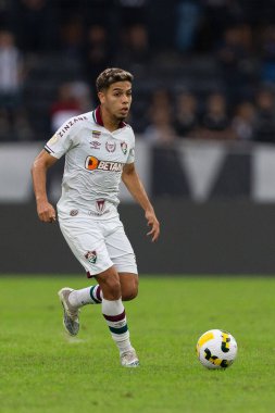 Brasileirao Serie A 2022 'nin bir parçası olarak Botafogo ve Fluminense arasında oynanan maç sırasında Nonato of Fluminense, 26 Haziran 2022' de Brezilya 'nın Rio de Janeiro şehrinde Nilton Santos Stadyumu' nda oynanmıştır..