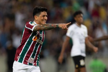 Fluminense Alman Kanosu, Brasileirao Serie A 2022 'nin bir parçası olarak Brezilya' nın Rio de Janeiro kentindeki Maracana Stadyumu 'nda oynanan Fluminense ve Korintliler maçını kutlar..