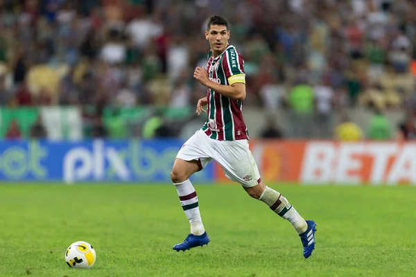 Fluminense 'li Nino, Brasileirao Serie A 2022' nin bir parçası olarak Brezilya 'nın Rio de Janeiro kentindeki Maracana Stadyumu' nda oynanan maçta Fluminense ile Korintliler arasında oynanmıştır..
