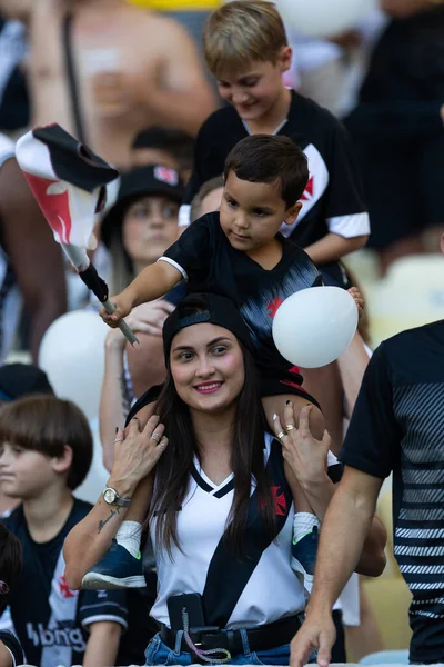 Vasco ve Sport arasında oynanan maçın taraftarları Brasileirao Serie B 2022 'nin bir parçası olarak 3 Temmuz 2022' de Brezilya 'nın Rio de Janeiro kentindeki Maracana Stadyumu' nda oynanmıştır..