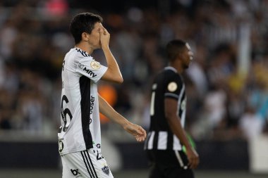 Atletico-MG takımından NACHO FERNANDEZ 17 Temmuz 2022 tarihinde Brezilya 'nın Rio de Janeiro şehrinde Brasileirao Serie A 2022' nin bir parçası olarak Botafogo ve Atletico-MG arasında oynanan karşılaşma sırasında.