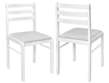 Farklı açılardan yumuşak koltuklu doğal ahşaptan yapılmış bir sandalye. Arka plandan izole edilmiş. İç öge